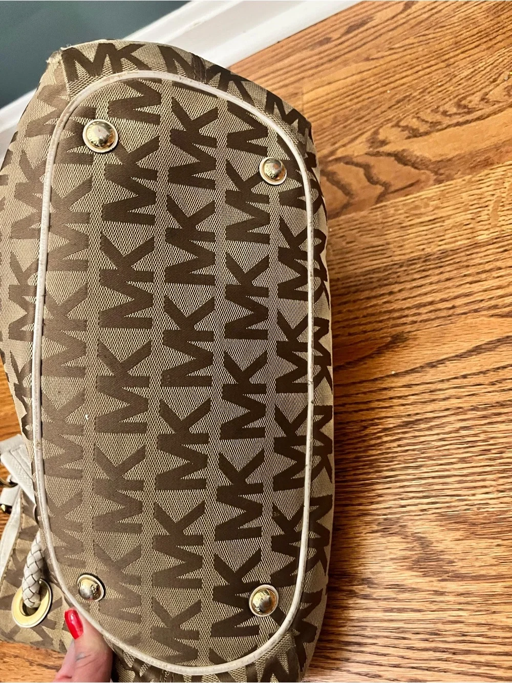 Michael Kors Jet Set Monogram Canvas and Leather Tote - Picture 5 of 9